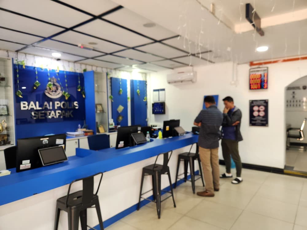



Custronics LED Queue Management System Balai Polis Setapak installation